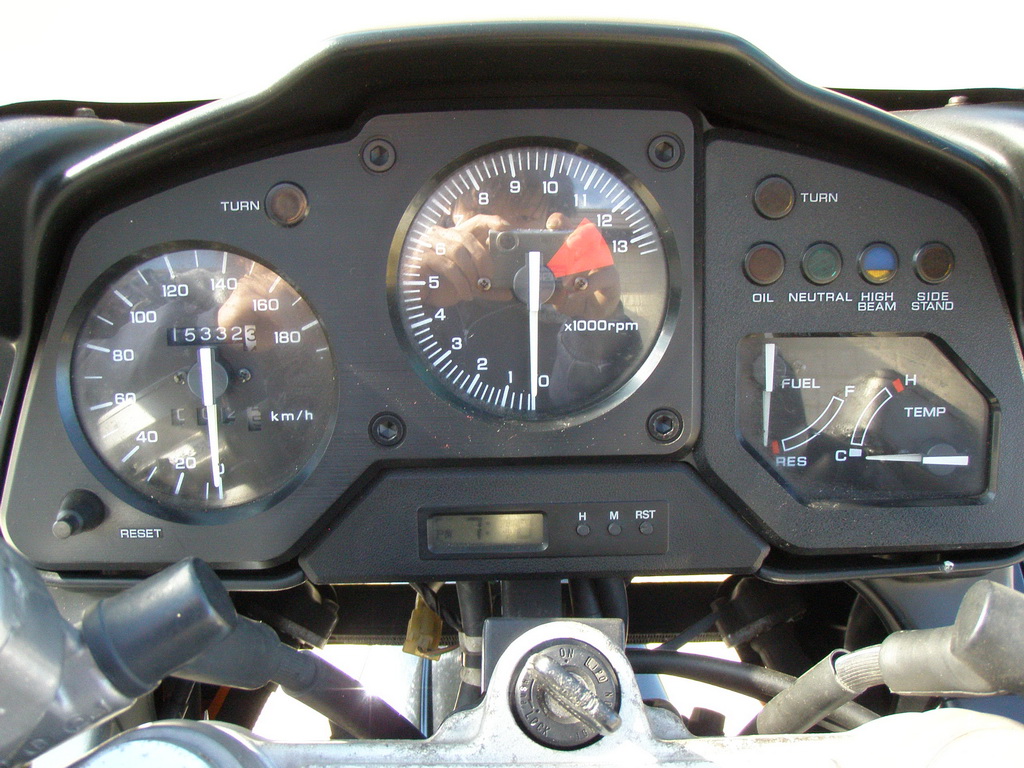 Купить мотоцикл Honda VFR750-2 1990 фото 18